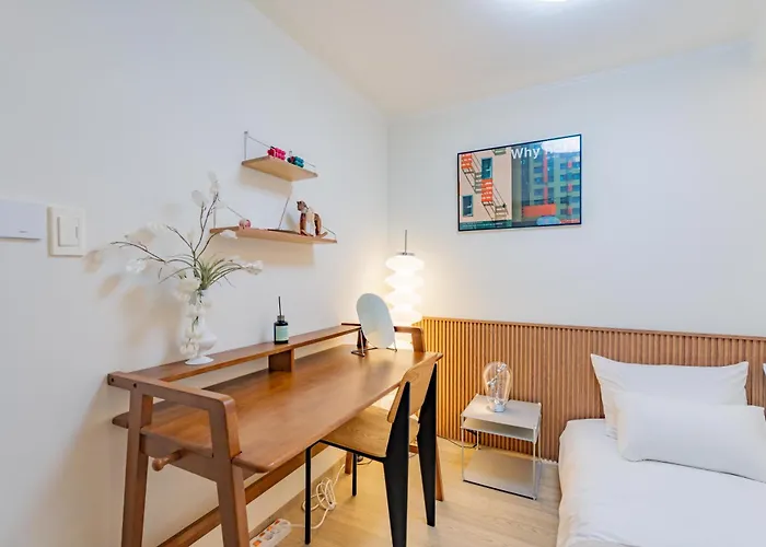 강남한티역 도보5분 무료주차 무료짐보관 대치학원가 롯데백화점 Apartment