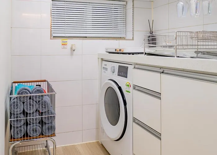 강남한티역 도보5분 무료주차 무료짐보관 대치학원가 롯데백화점 Apartment *