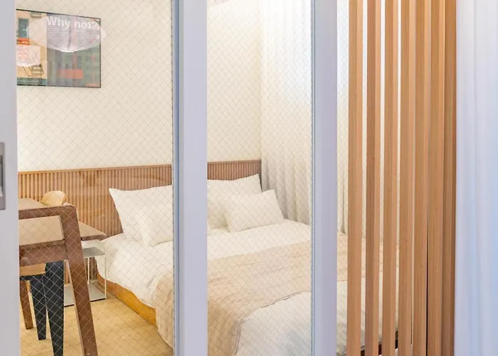 강남한티역 도보5분 무료주차 무료짐보관 대치학원가 롯데백화점 Apartment